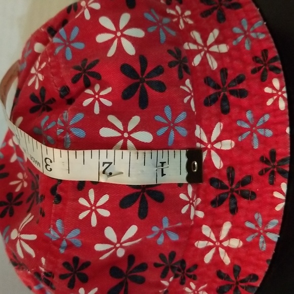 BABY's Red Daisy Patterned Cotton Bucket Hat - Picture 5 of 6